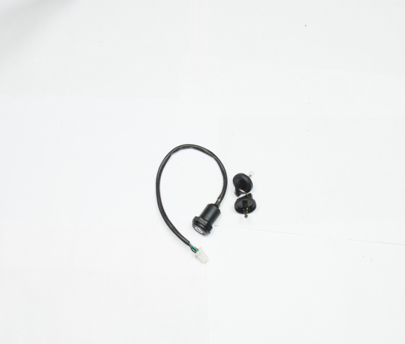 Замок зажигания универсальный (4 контакта)