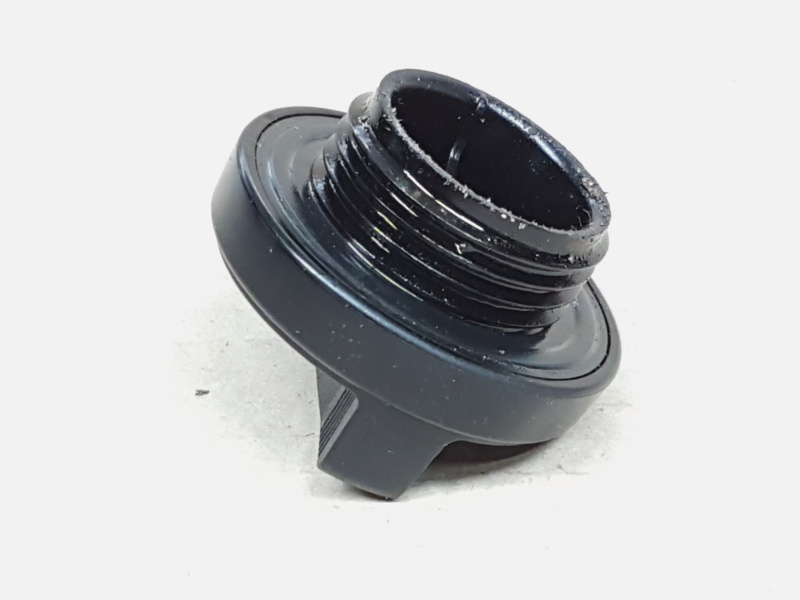 Пробка заливная масляная NC450